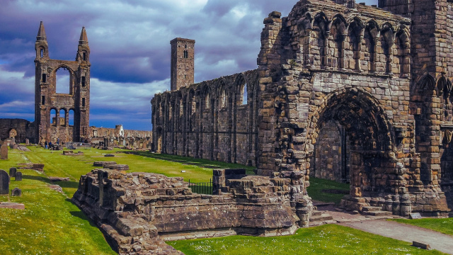 La Catedral de Saint Andrews y la Torre de San Régulo